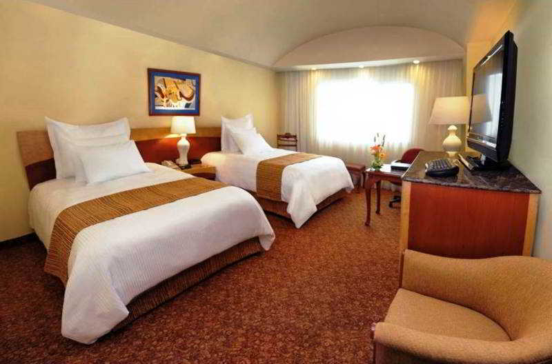 Hotel Courtyard By Marriott Revolucion Cidade do México